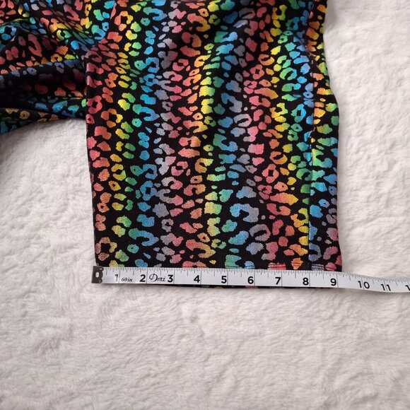 Torrid Multicolor Shorts Leggings Sz 3 High Waist Elastic Waist Hippie Boho 70s - Picture 14 of 14